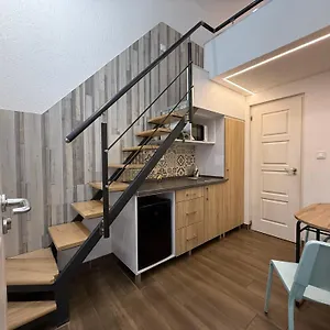 https://km33-apartments-budapest-hostaid.inbudapesthotels.com